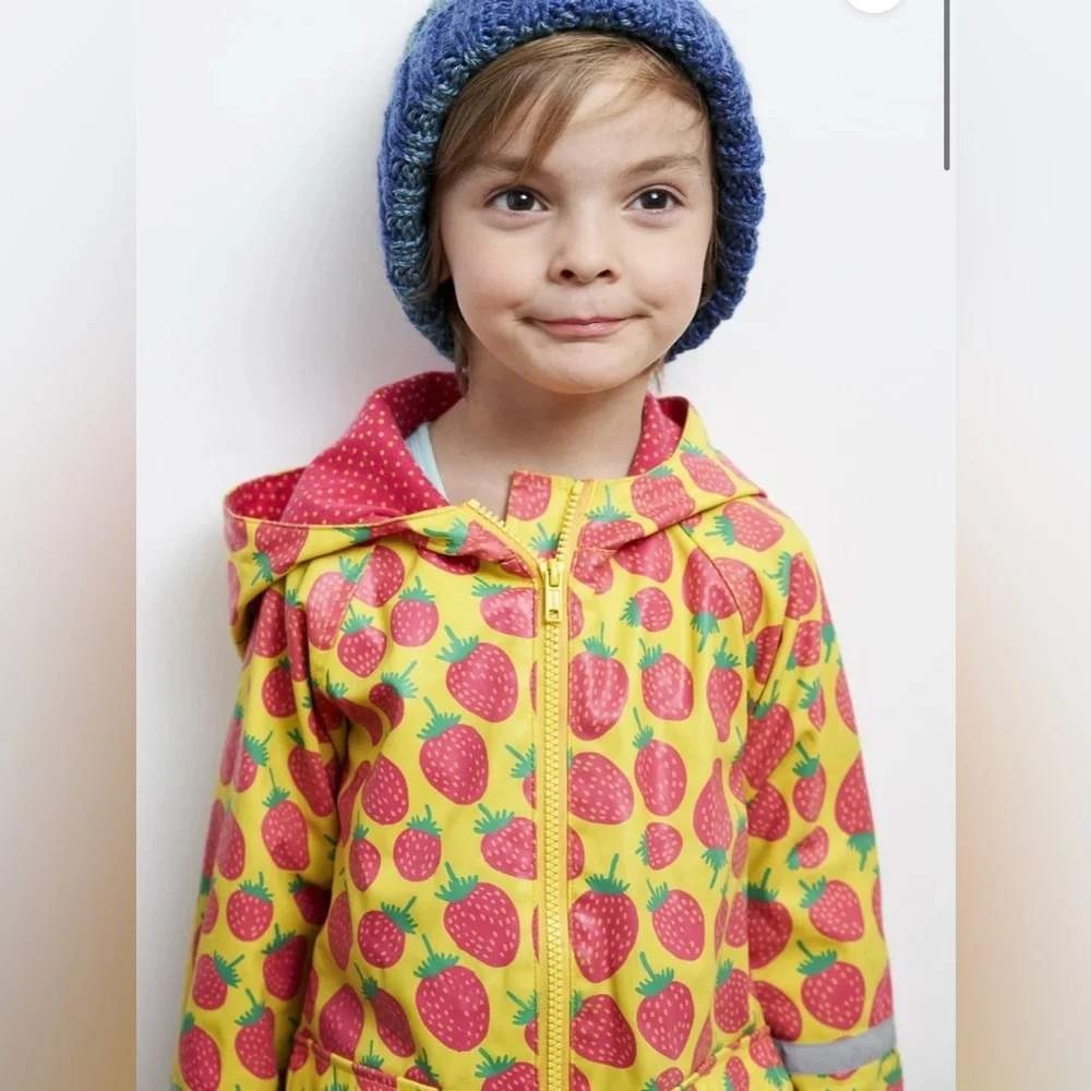 Marimekko Kids Nita Strawberry Print Rain Jacket Sz 4Y Yellow Red